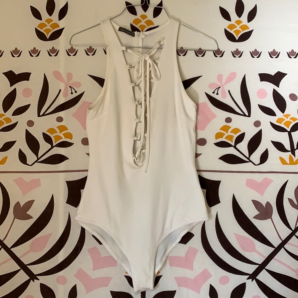 White tie up bodysuit
